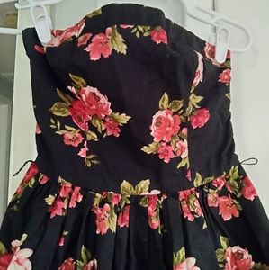 🌟BOGO $15&👇🌟Strapless teacup length dress